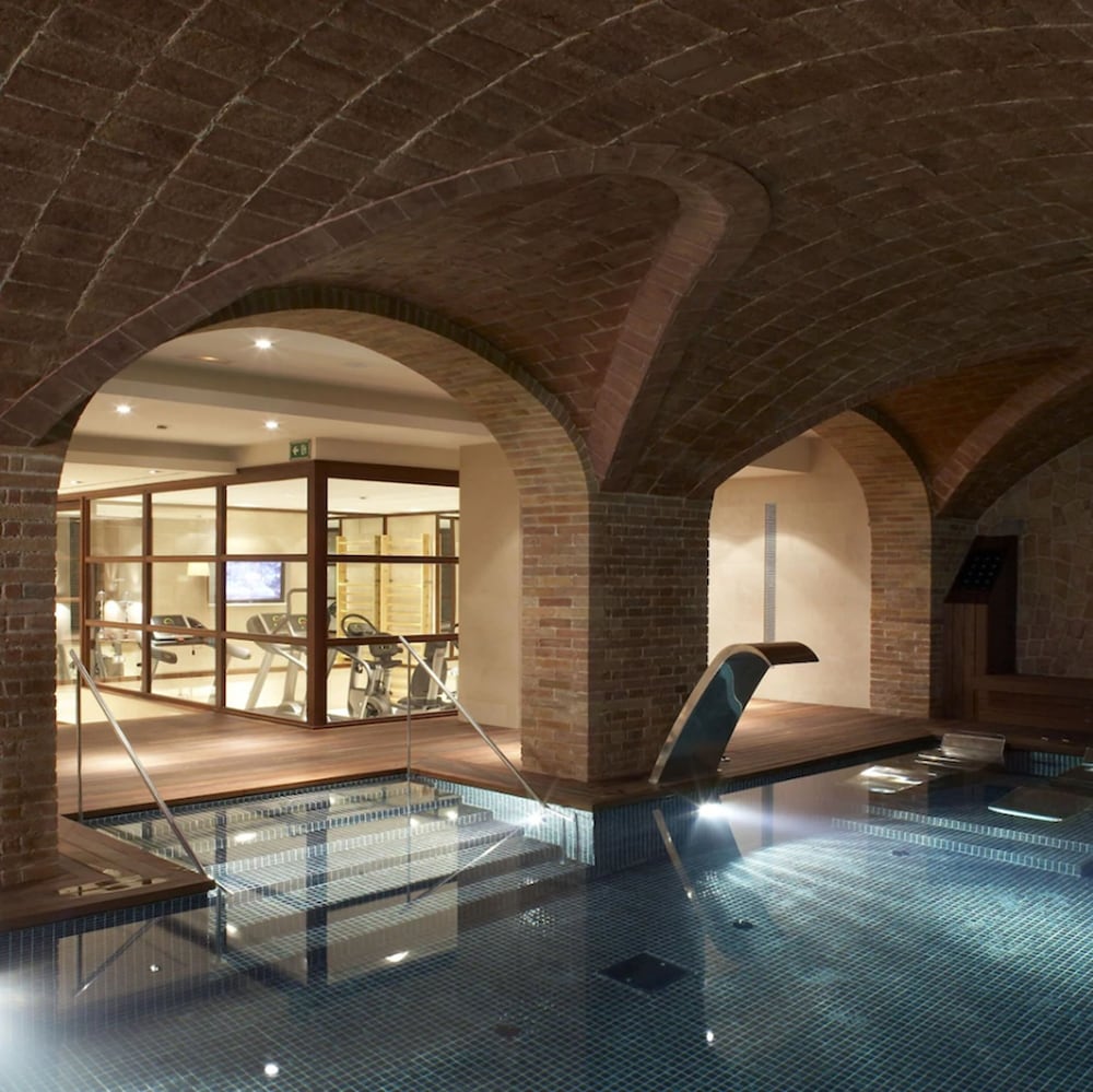 Hotel 1898 — Swimming pool in Barcelona, Catalonia