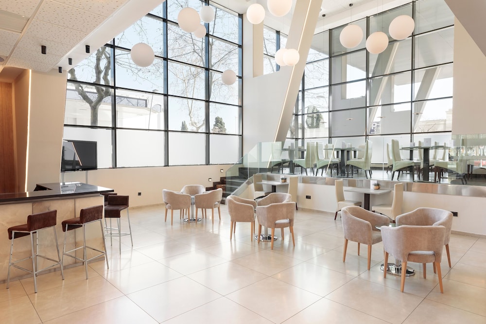 Hotel Best 4 Barcelona — Restaurant & bars in Barcelona, Catalonia