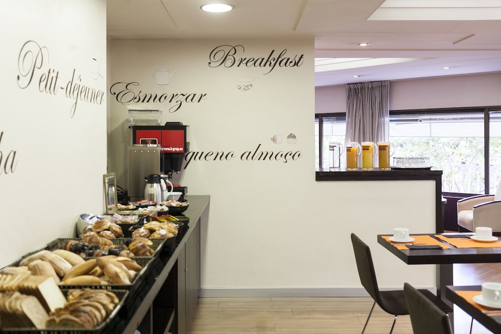 Hotel Acta Antibes — Restaurant & bars in Barcelona, Catalonia