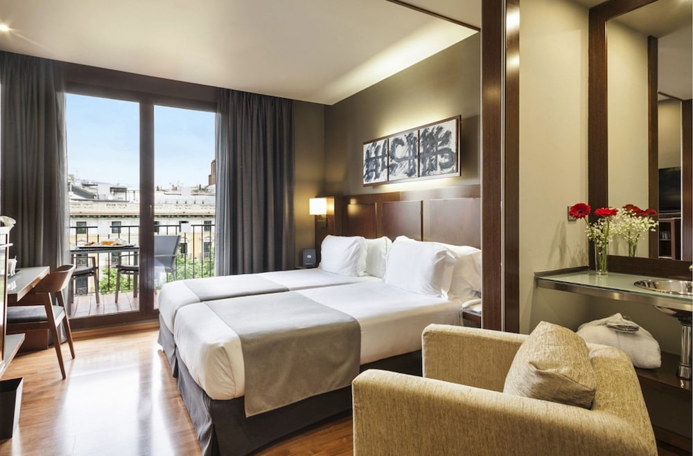 Hotel Acta Atrium Palace — Hotel rooms in Barcelona, Catalonia