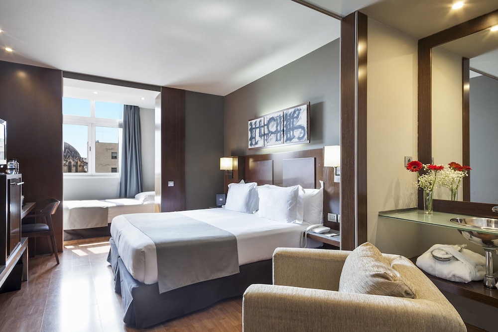 Hotel Acta Atrium Palace — Hotel rooms in Barcelona, Catalonia
