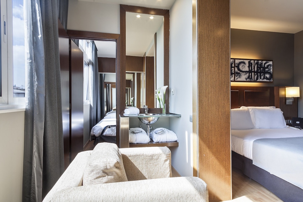 Hotel Acta Atrium Palace — Hotel rooms in Barcelona, Catalonia