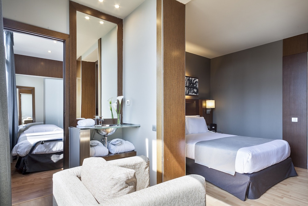 Hotel Acta Atrium Palace — Hotel rooms in Barcelona, Catalonia