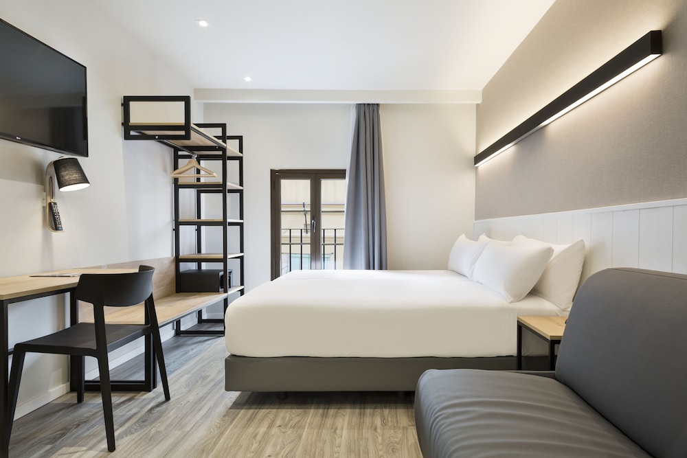 Hotel Acta BCN 40 — Hotel rooms in Barcelona, Catalonia