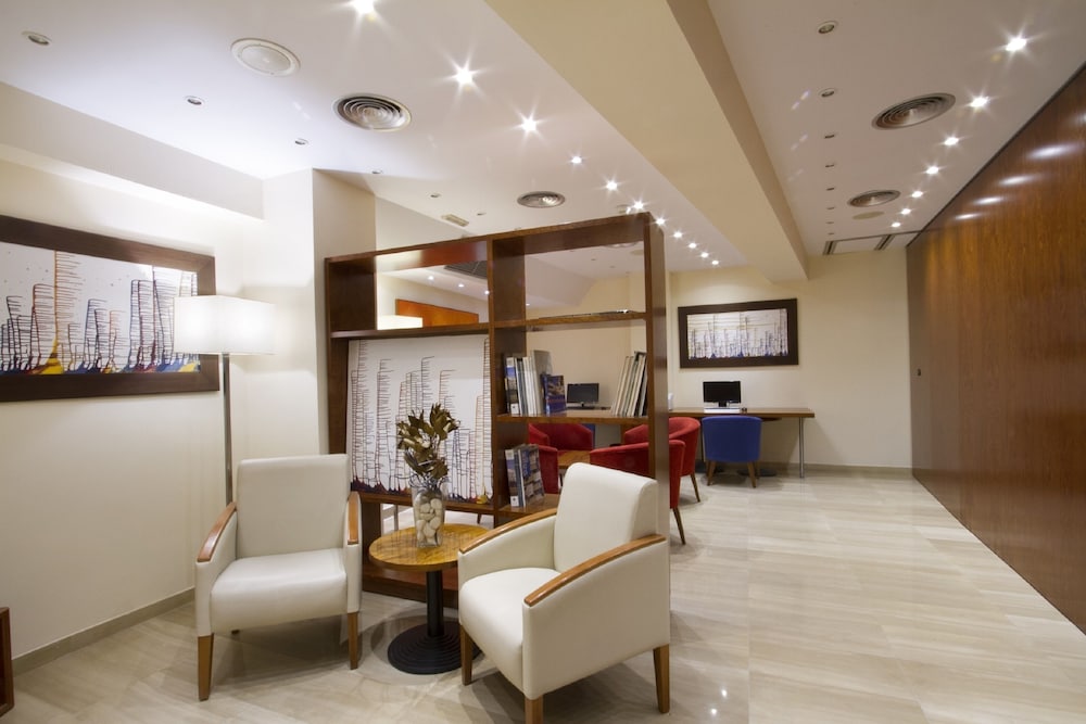 Hotel Garbi Millenni — Hotel building in Barcelona, Catalonia