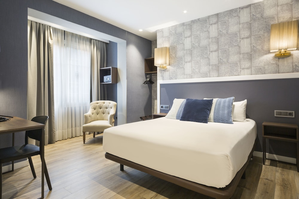 Hotel Acta Splendid — Hotel rooms in Barcelona, Catalonia
