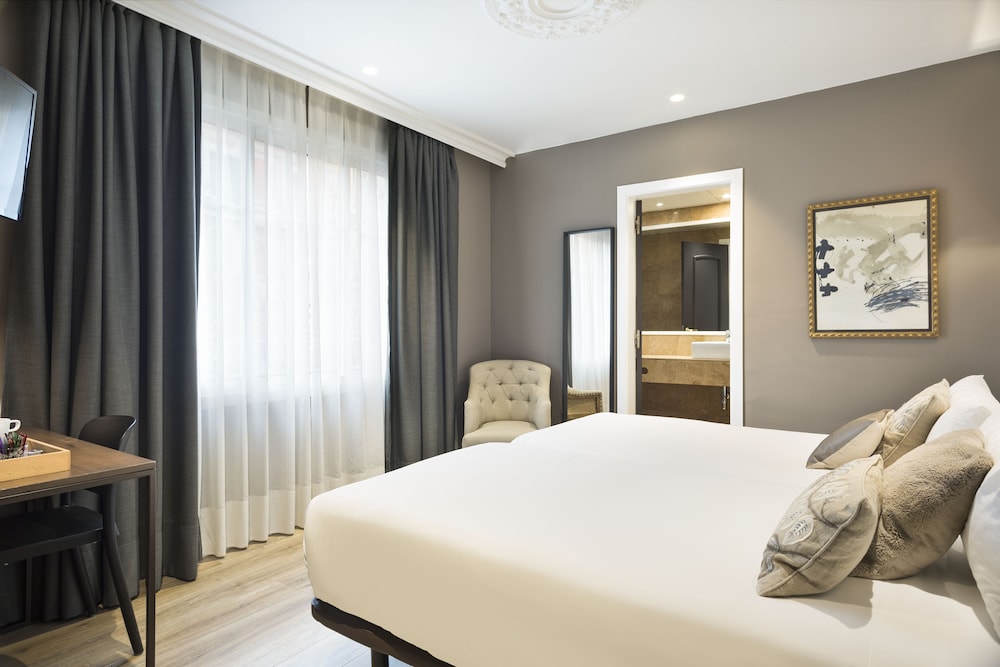 Hotel Acta Splendid — Hotel rooms in Barcelona, Catalonia