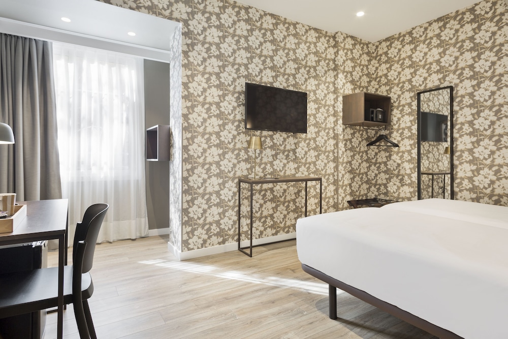 Hotel Acta Splendid — Hotel rooms in Barcelona, Catalonia