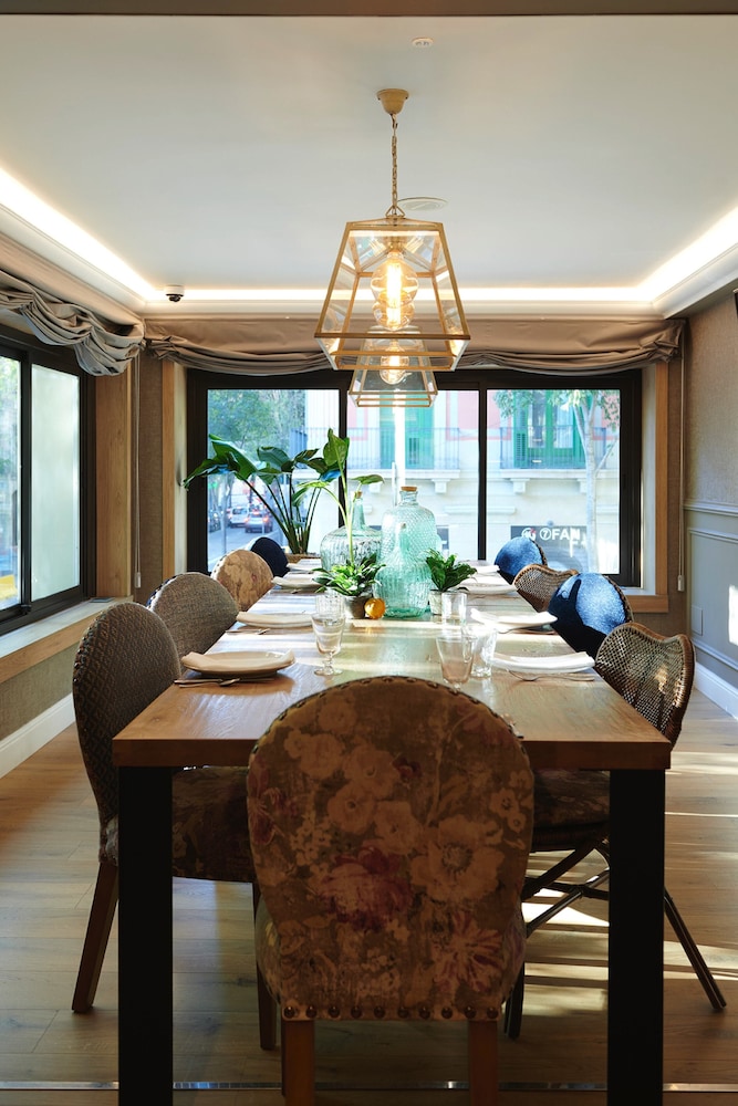 Hotel Acta Splendid — Restaurant & bars in Barcelona, Catalonia