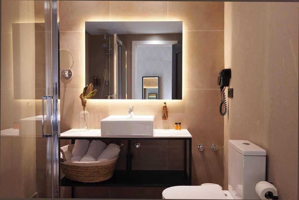 Hotel Acta Splendid — Hotel rooms in Barcelona, Catalonia