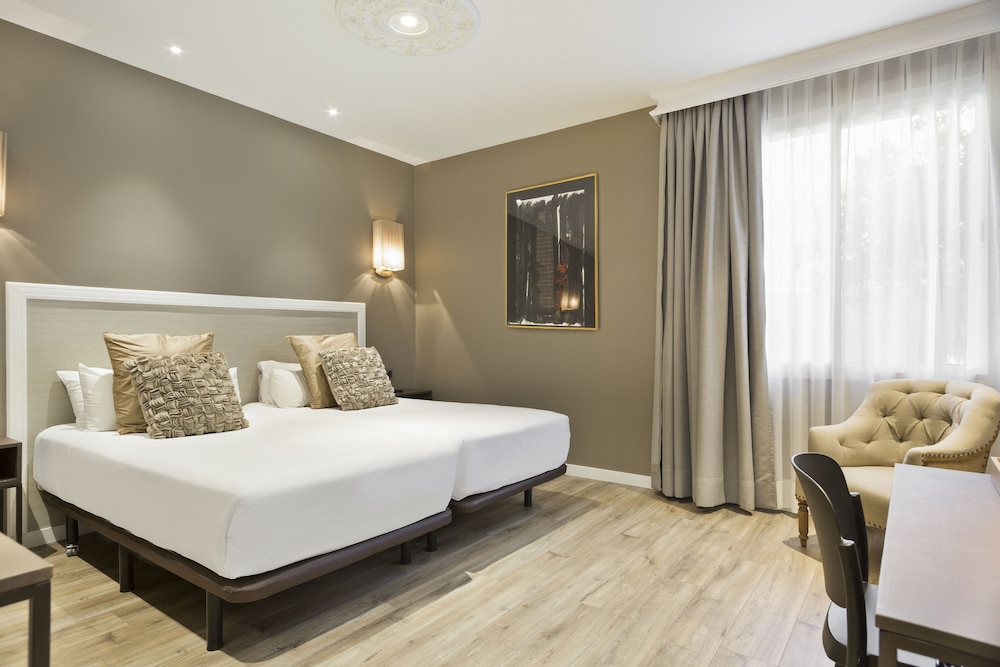 Hotel Acta Splendid — Hotel rooms in Barcelona, Catalonia