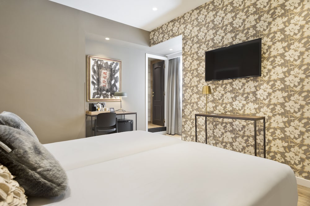 Hotel Acta Splendid — Hotel rooms in Barcelona, Catalonia