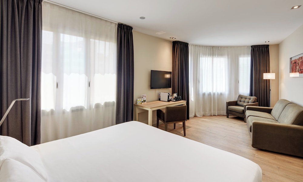 Sercotel Amister Art Hotel — Hotel rooms in Barcelona, Catalonia
