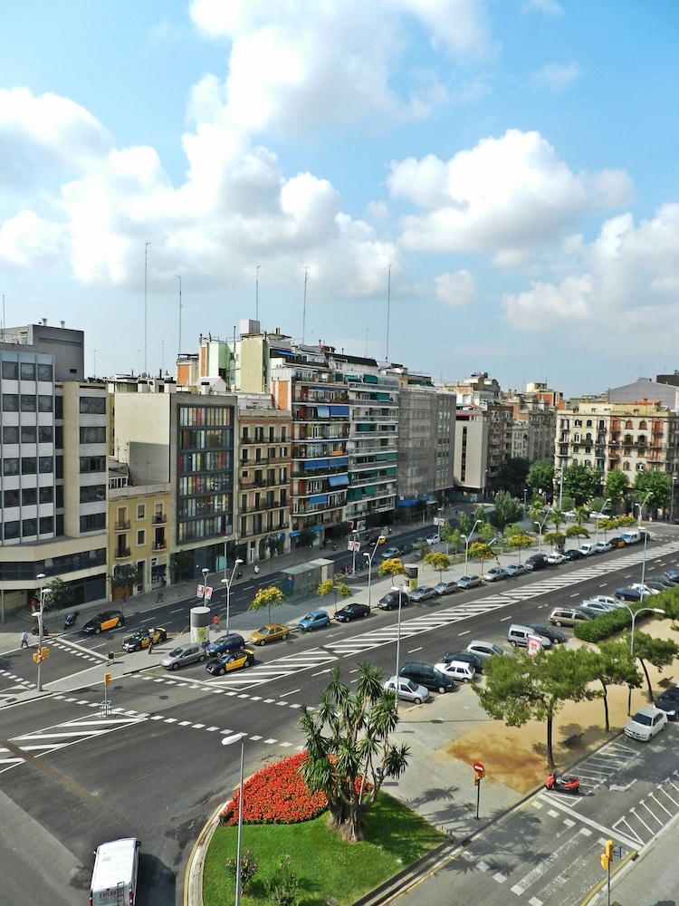 Sercotel Amister Art Hotel — Attractions in the area in Barcelona, Catalonia