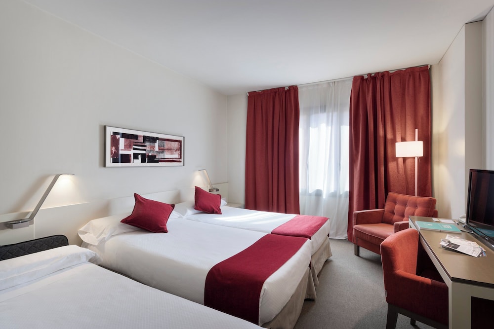 Sercotel Amister Art Hotel — Hotel rooms in Barcelona, Catalonia