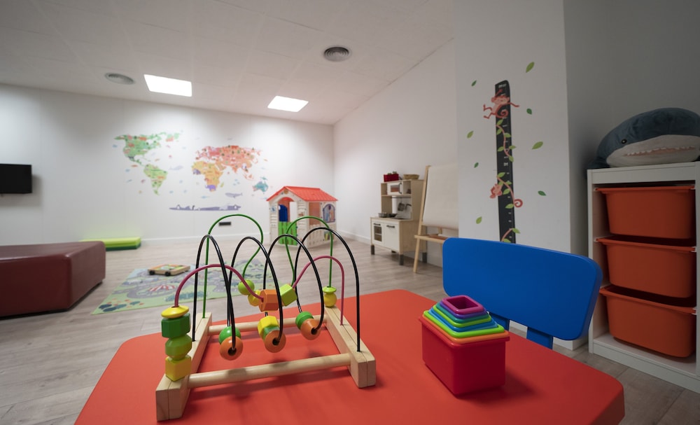 Naitly Barcelona Poblenou — Attractions for children in Barcelona, Catalonia