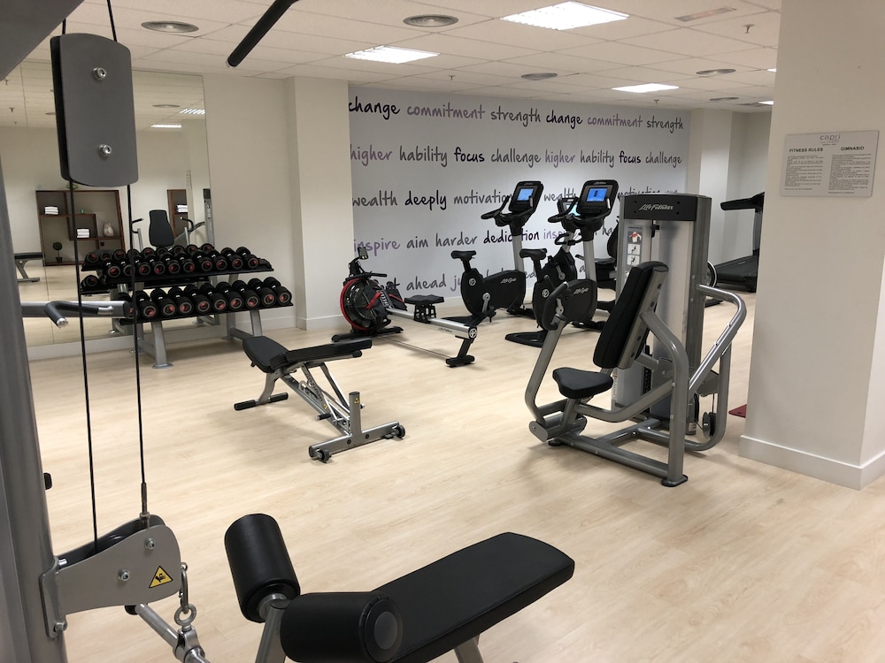 Naitly Barcelona Poblenou — Sports & recreation in Barcelona, Catalonia
