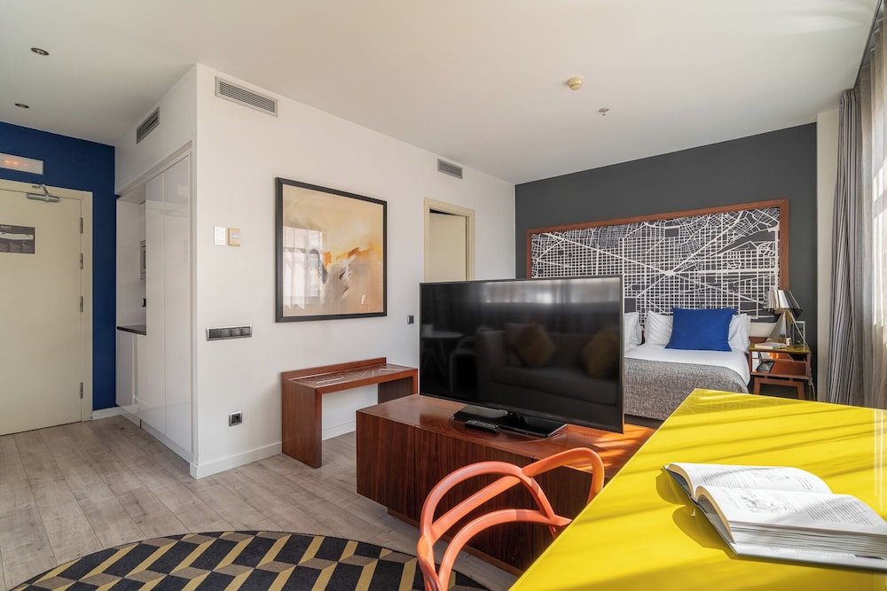 Naitly Barcelona Poblenou — Hotel rooms in Barcelona, Catalonia