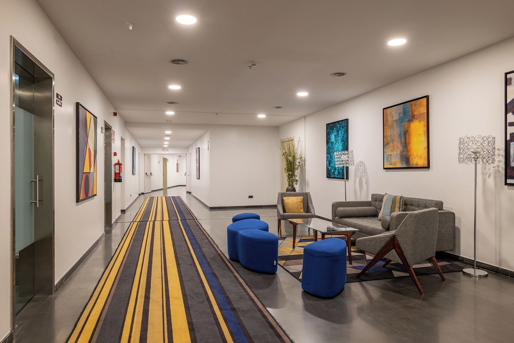 Naitly Barcelona Poblenou — Hotel building in Barcelona, Catalonia