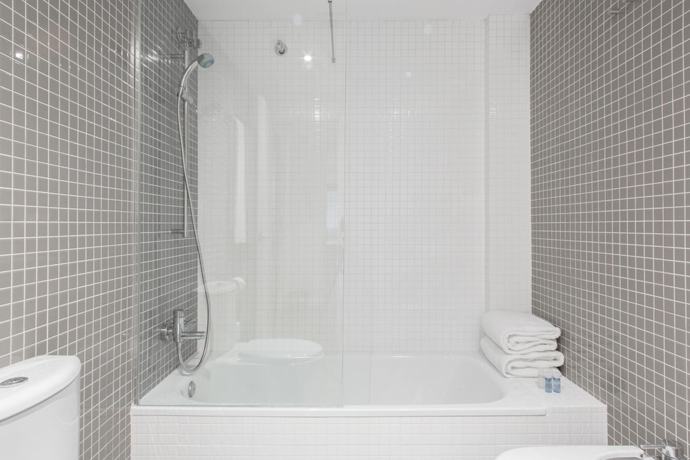 Aramunt Apartments — Hotel rooms in Barcelona, Catalonia