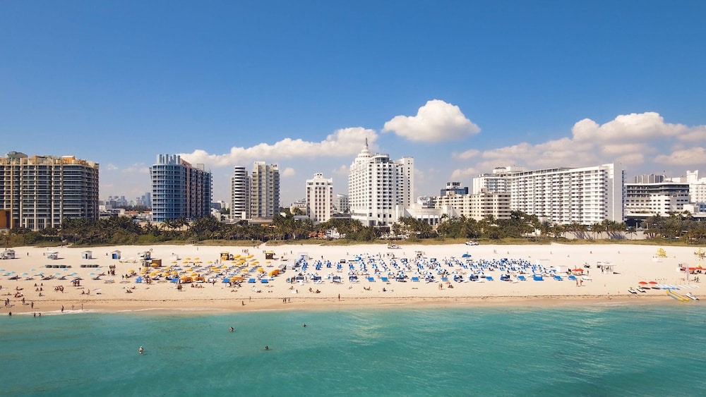 Loews Miami Beach Hotel – South Beach — Beach in Miami, Florida