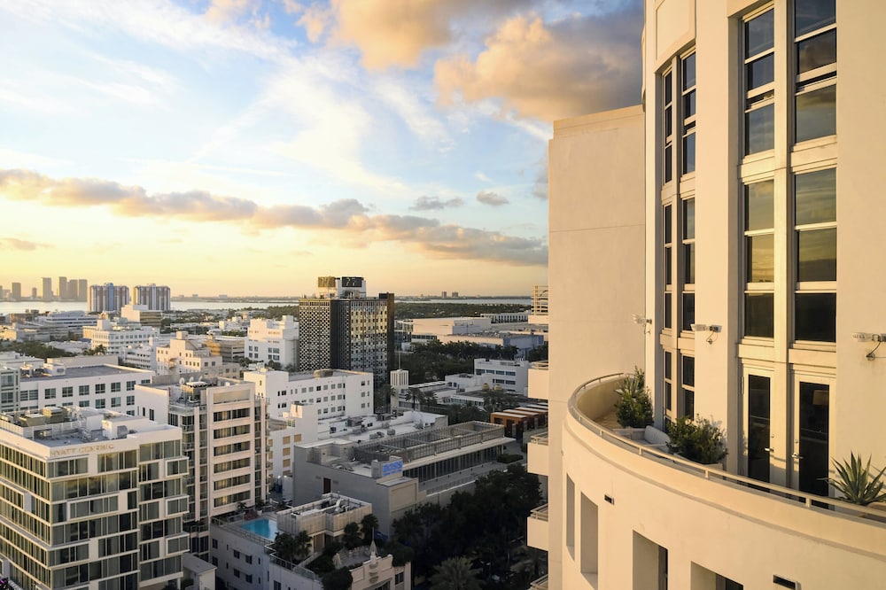 Loews Miami Beach Hotel – South Beach — Attractions in the area in Miami, Florida