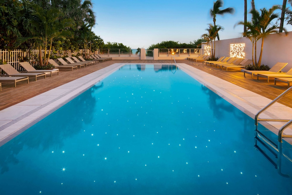 MB Hotel, Trademark Collection by Wyndham - zdjęcie 3