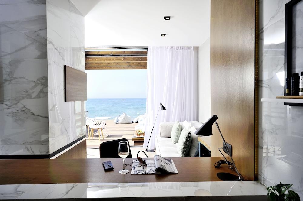 Dyo Suites — Hotel rooms in Rethymnon