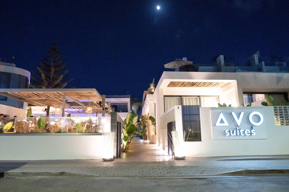 Dyo Suites — Hotel building in Rethymnon