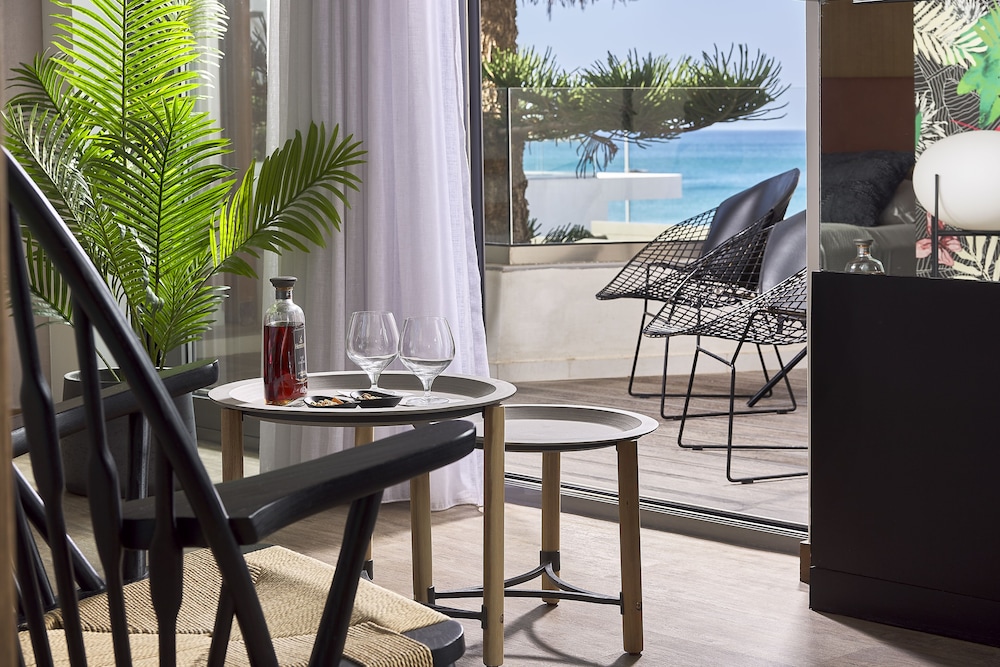 Dyo Suites — Hotel rooms in Rethymnon
