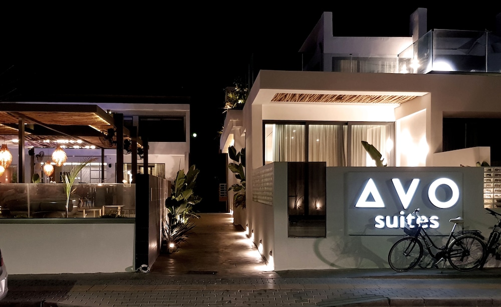 Dyo Suites — Hotel building in Rethymnon
