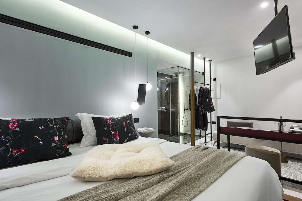 Dyo Suites — Hotel rooms in Rethymnon