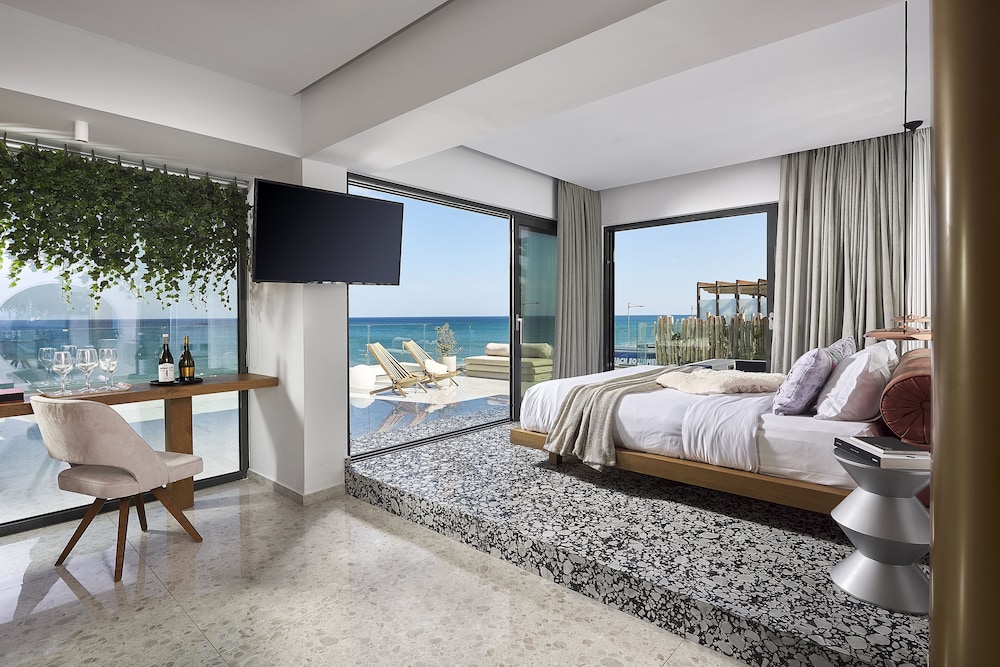 Dyo Suites — Main photo in Rethymnon