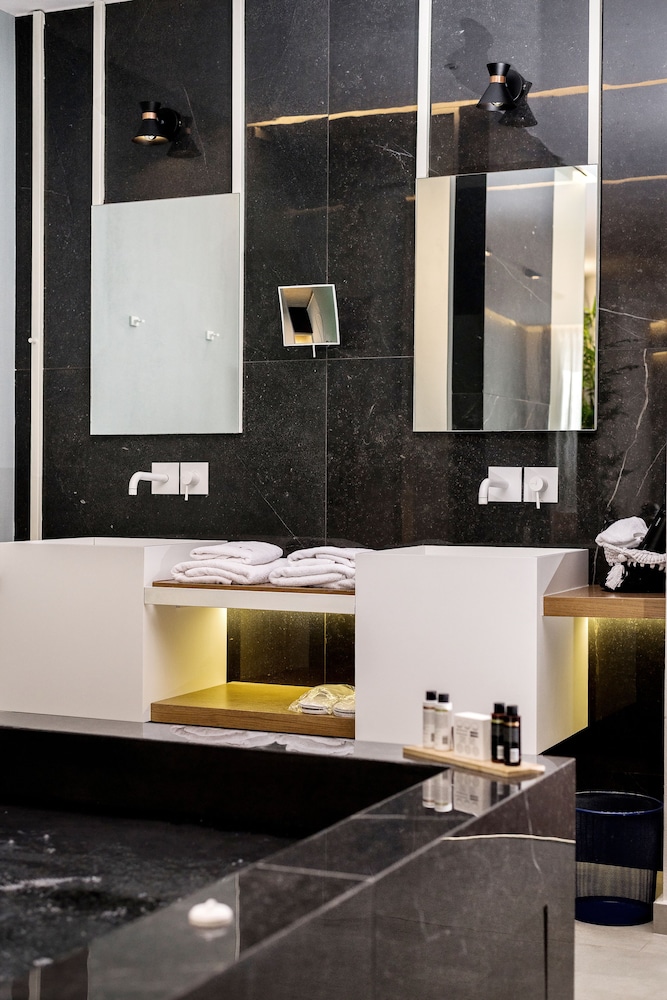 Dyo Suites — Hotel rooms in Rethymnon