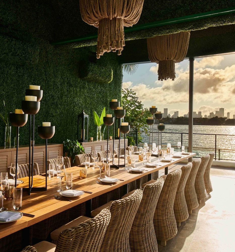Mondrian South Beach — Restaurant & bars in Miami, Florida