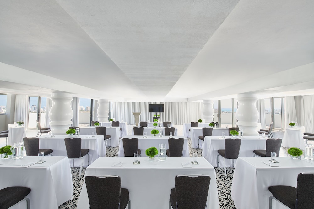 Mondrian South Beach — Restaurant & bars in Miami, Florida