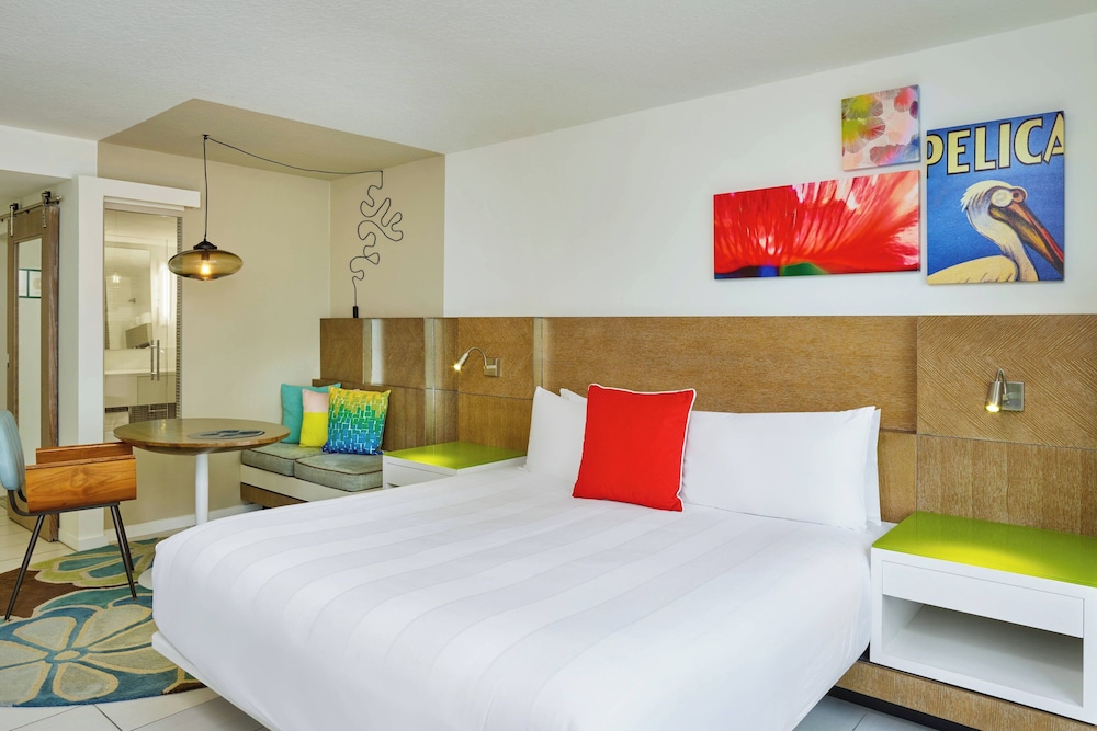 Royal Palm South Beach Miami, a Tribute Portfolio Resort — Hotel rooms in Miami, Florida