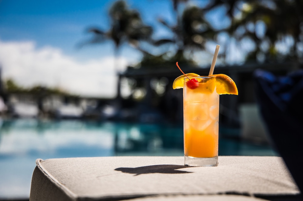 The Sagamore Hotel South Beach - An All Suite Hotel — Restaurant & bars in Miami, Florida