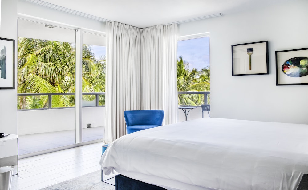 The Sagamore Hotel South Beach - An All Suite Hotel — Hotel rooms in Miami, Florida