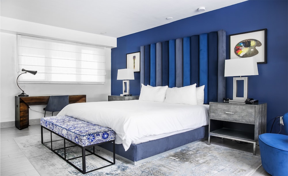 The Sagamore Hotel South Beach - An All Suite Hotel — Hotel rooms in Miami, Florida