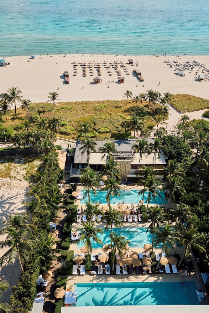 The Setai — Beach in Miami, Florida
