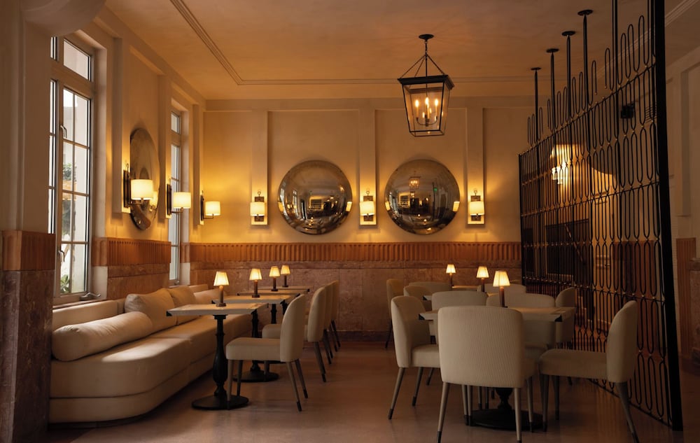 Liberty Park Hotel South Beach — Restaurant & bars in Miami, Florida