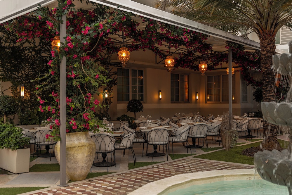Liberty Park Hotel South Beach — Restaurant & bars in Miami, Florida