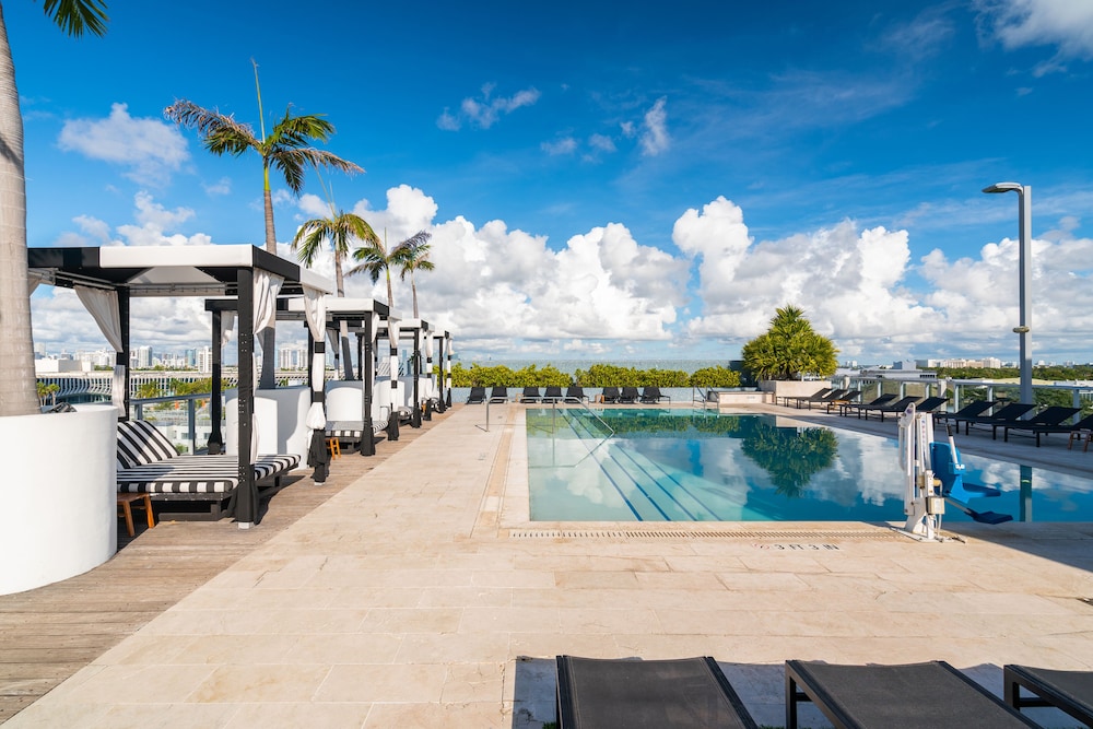 Liberty Park Hotel South Beach — Swimming pool in Miami, Florida