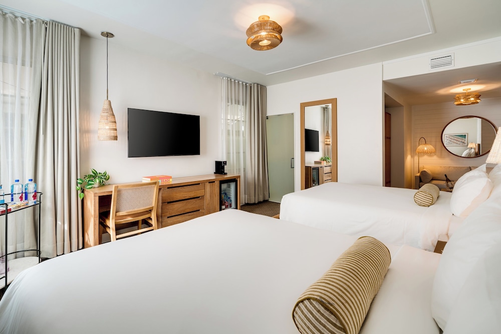 Liberty Park Hotel South Beach — Hotel rooms in Miami, Florida