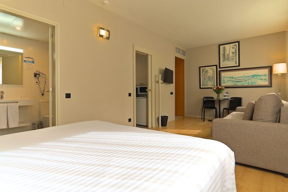 Aparthotel Atenea Barcelona - zdjęcie 4
