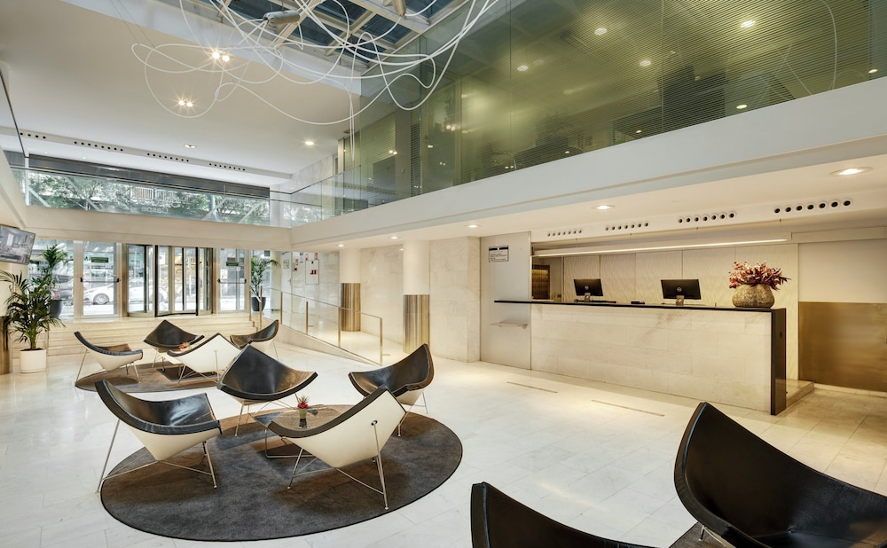 Sercotel Caspe — Hotel building in Barcelona, Catalonia