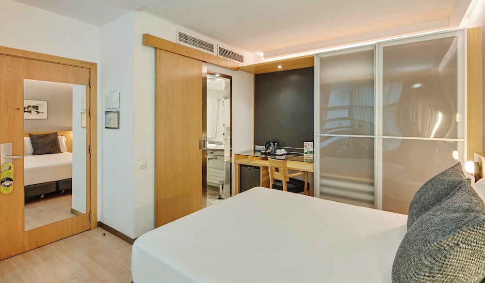 Sercotel Caspe — Hotel rooms in Barcelona, Catalonia
