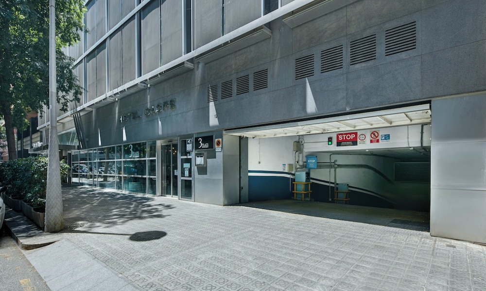 Sercotel Caspe — Hotel building in Barcelona, Catalonia