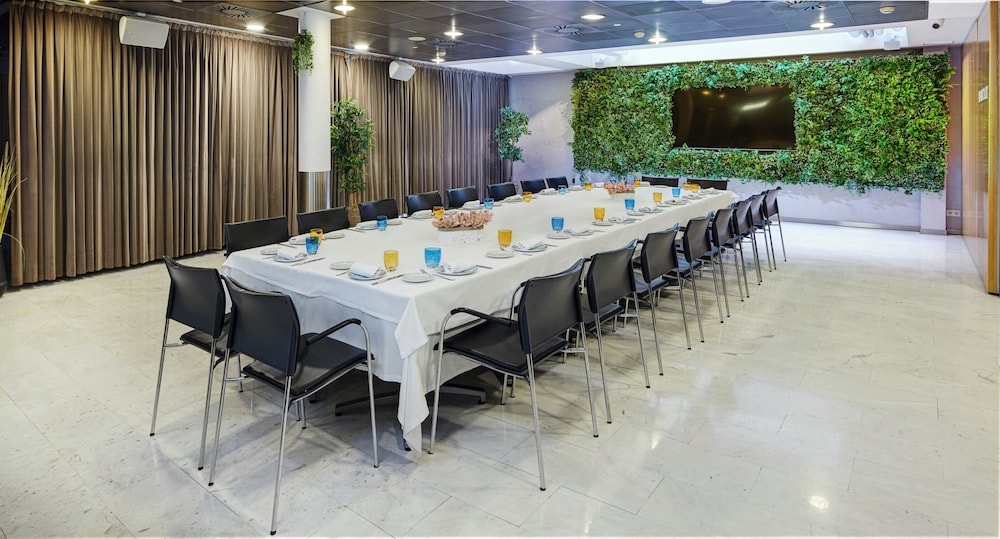 Sercotel Caspe — Restaurant & bars in Barcelona, Catalonia